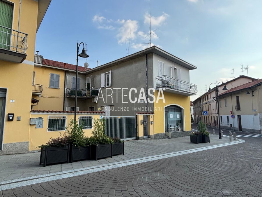 LENTATE SUL SEVESO, 2 LOCALI - RIF. LSS12