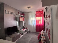 GIUSSANO, 2 LOCALI - RIF. PG227