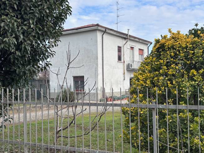 CARATE BRIANZA -  CASA INDIPENDENTE RIF. CBCI1