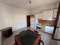 2 LOCALI CON AMPIO BALCONE - PDG11