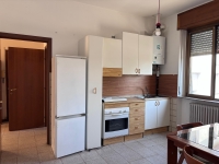 2 LOCALI CON AMPIO BALCONE - PDG11