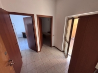 2 LOCALI CON AMPIO BALCONE - PDG11