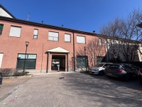 SEREGNO, 3 LOCALI CON TERRAZZO E BOX - RIF. SV3BT