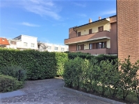 SEREGNO, 2 LOCALI ARREDATO - RIF. SA33