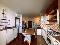 SEREGNO, 2 LOCALI ARREDATO - RIF. SA33