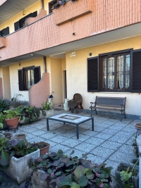 NOVA MILANESE, VILLA A SCHIERA DI TESTA - NMV1