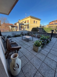 NOVA MILANESE, VILLA A SCHIERA DI TESTA - NMV1