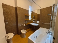 SEREGNO, 4 LOCALI - RIF. SV444