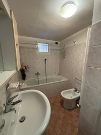 SEREGNO, 3 LOCALI SENZA SPESE - RIF. S353