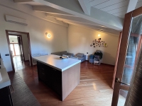 GIUSSANO, 3 LOCALI ARREDATO - RIF. GA933