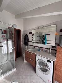GIUSSANO, 3 LOCALI ARREDATO - RIF. GA933