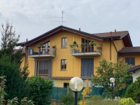 GIUSSANO, 3 LOCALI ARREDATO - RIF. GA933