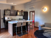GIUSSANO, 3 LOCALI ARREDATO - RIF. GA933